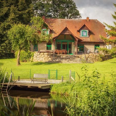 J1 Idyllisches Ferienhaus Mit Seeblick Villa Julchendorf Eksteriør billede