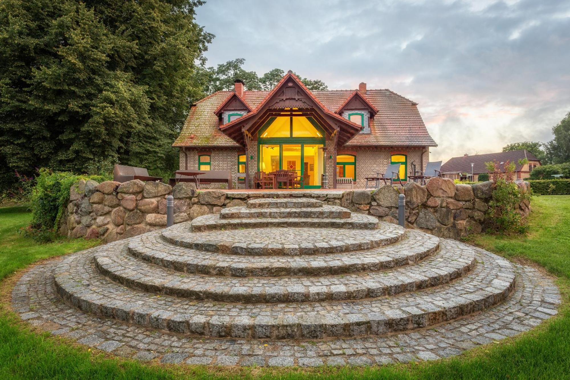 J1 Idyllisches Ferienhaus Mit Seeblick Villa Julchendorf Eksteriør billede